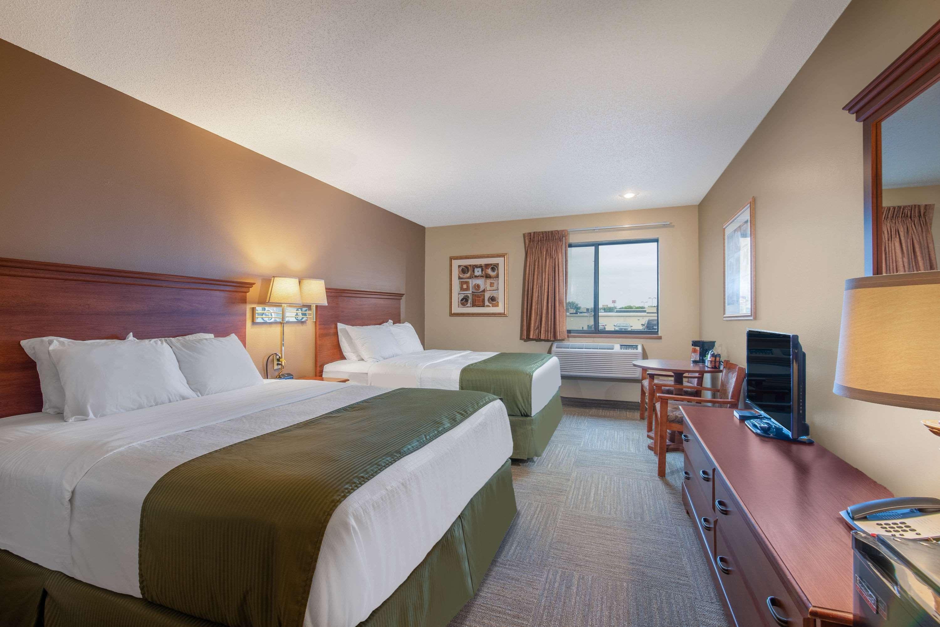 Days Inn By Wyndham Mitchell Sd Extérieur photo