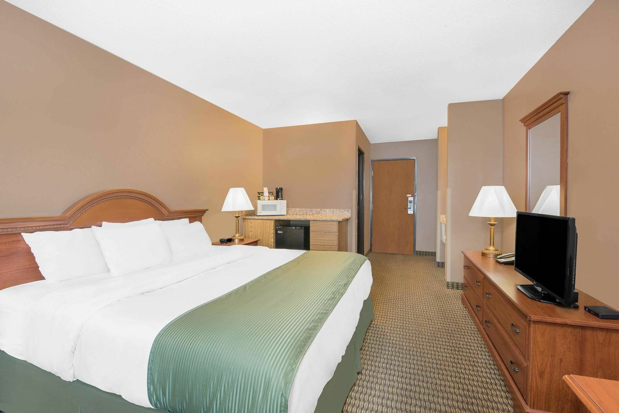 Days Inn By Wyndham Mitchell Sd Extérieur photo