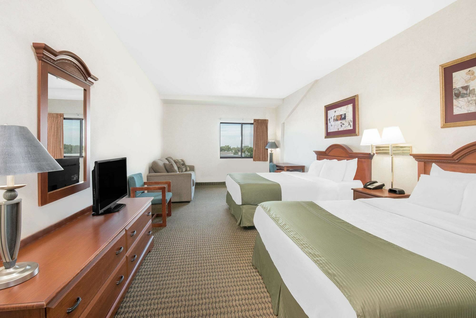 Days Inn By Wyndham Mitchell Sd Extérieur photo